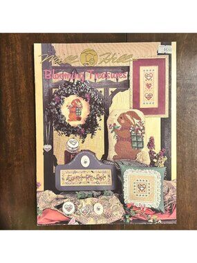 Mill Hill Blooming Treasures Bunny Cross Stitch Pattern Booklet